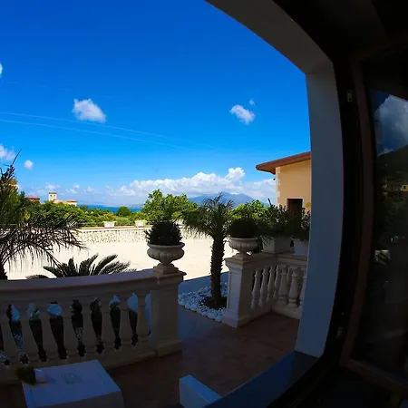 Catiè Bed & Breakfast 4*